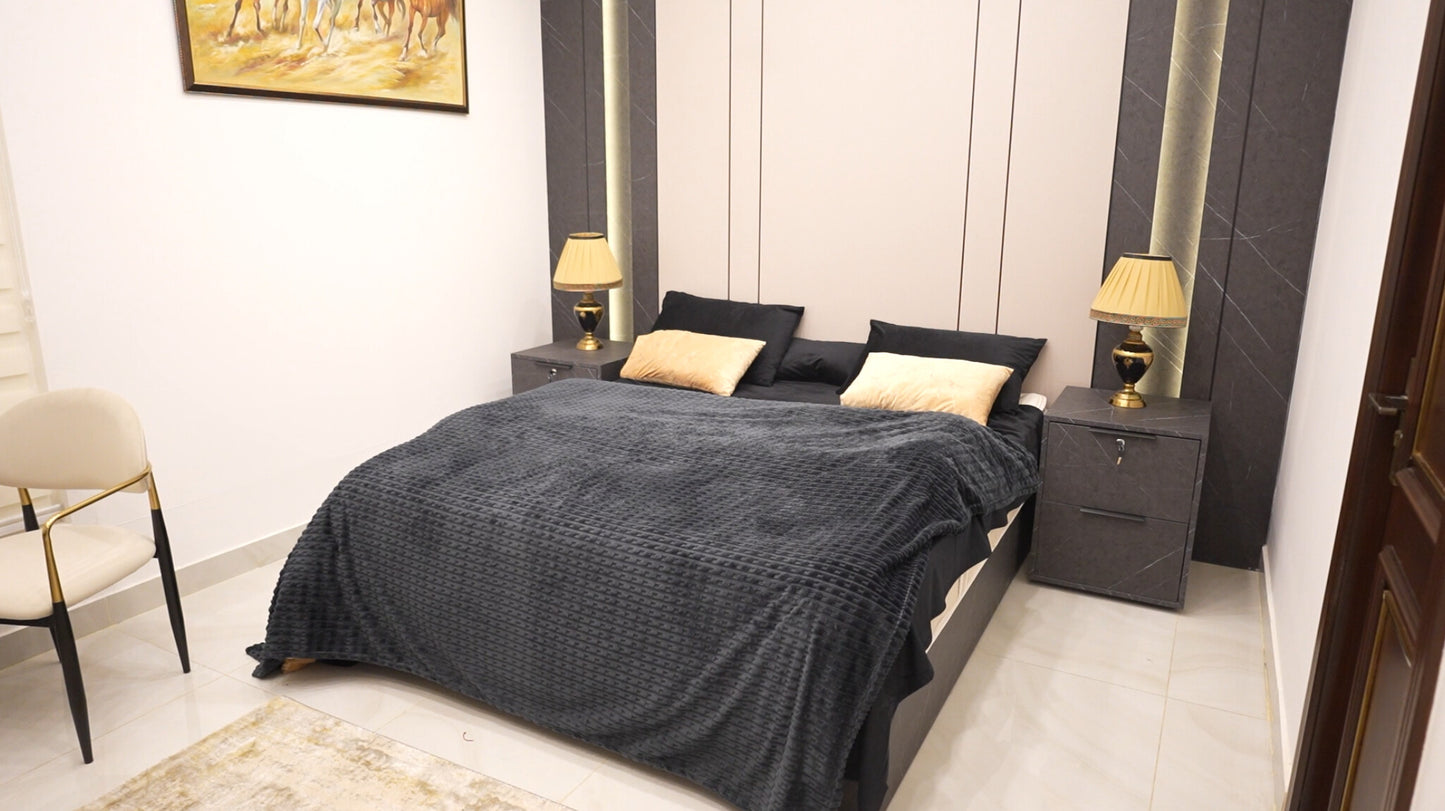 Furnished 2 Bed Luxury Apartments - Gulf Center - Bahria Town Lahore